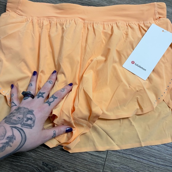 NWT Lululemon Fast and Free High-Rise Classic-Fit Split Short 3" (Rock Melon) L - Picture 6 of 8